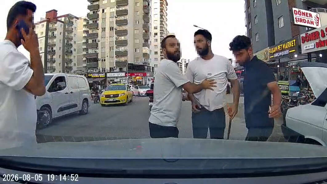 Yol verme tartışması kontrolden çıktı! Testereyle saldırmaya çalıştı 2